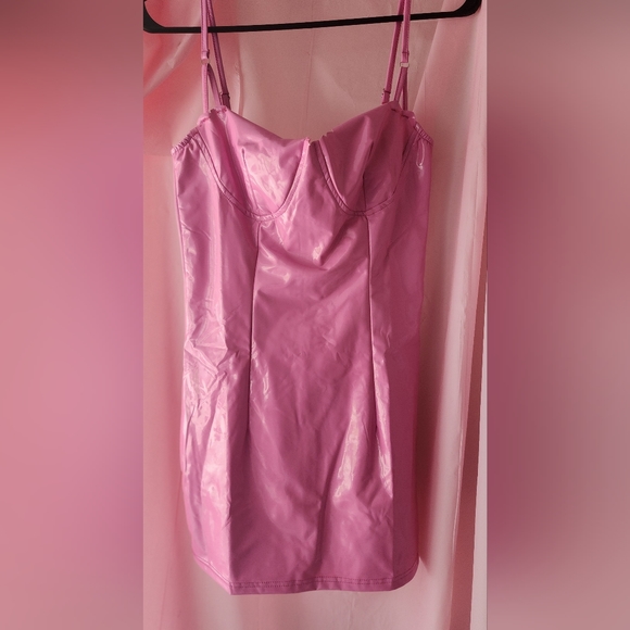 SOLD- Barbie Dress - Picture 3 of 6